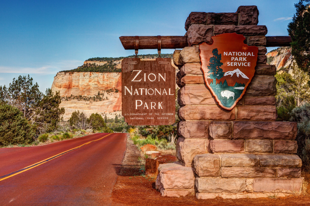 An image of the east entrance to Zion National Park
